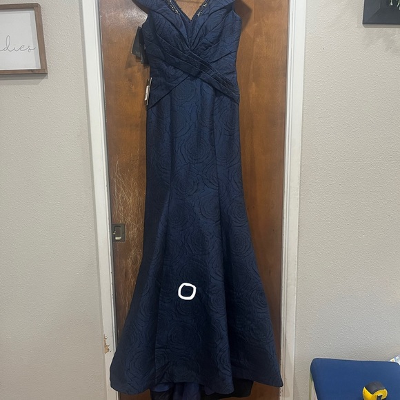 Terani NWT Couture Midnight Navy Blue Maxi Ball Gown Dress Size 8 - Picture 14 of 14